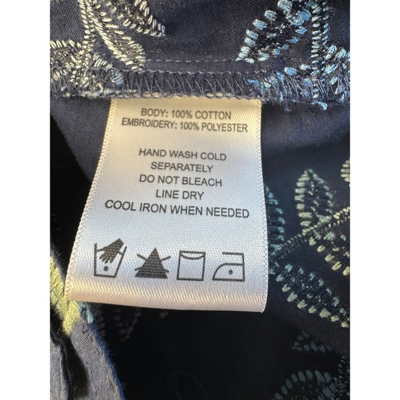 Foxcroft NYC Embroidered Botanical Button-Up Shirt Size 12 - Picture 4 of 9